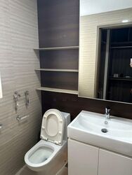 Sky Vue (D20), Condominium #601559001
